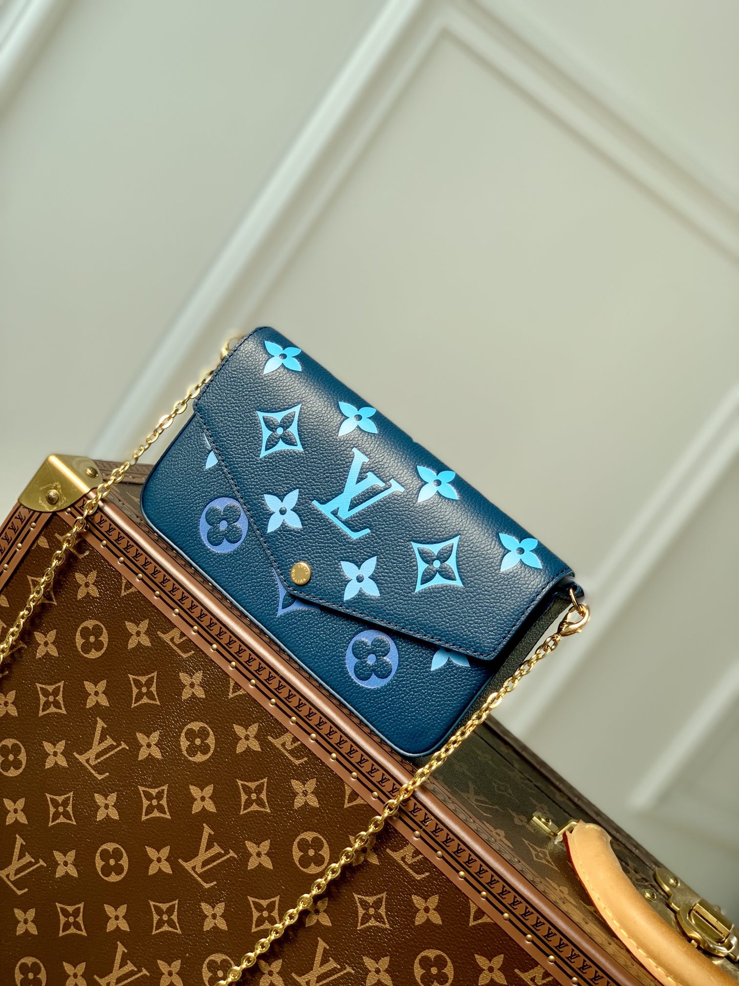 Louis_Vuitton_Pochette_F