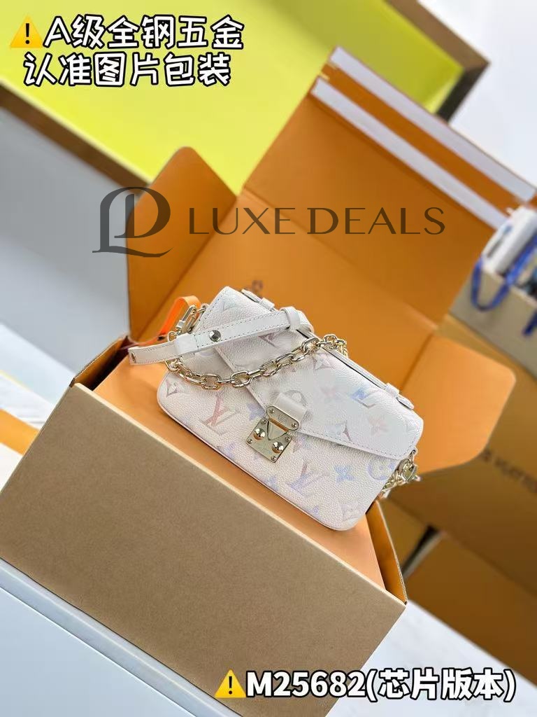 LOUIS_VUITTON_POCHETTE_M