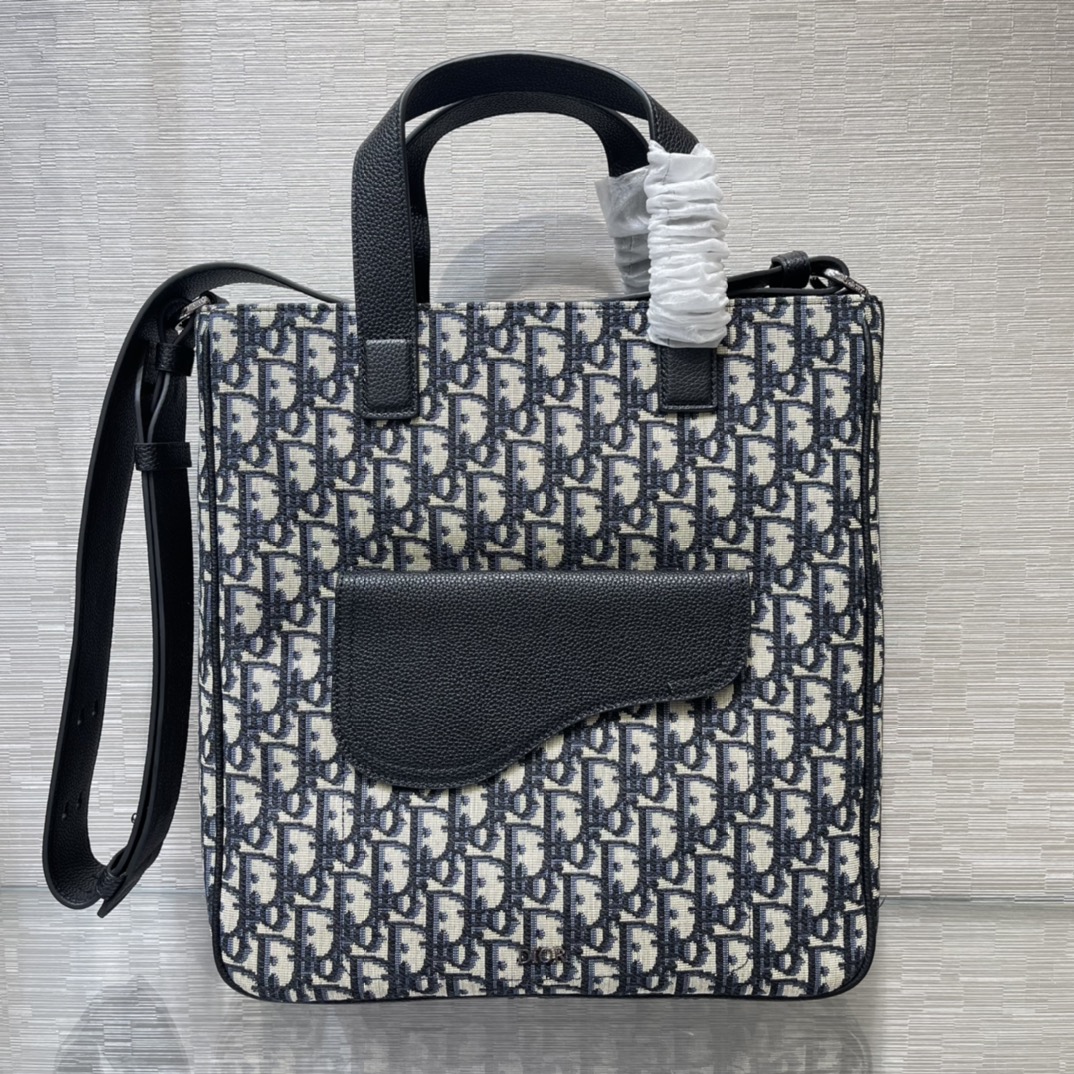 Diro_Oblique_Saddle_Bag-