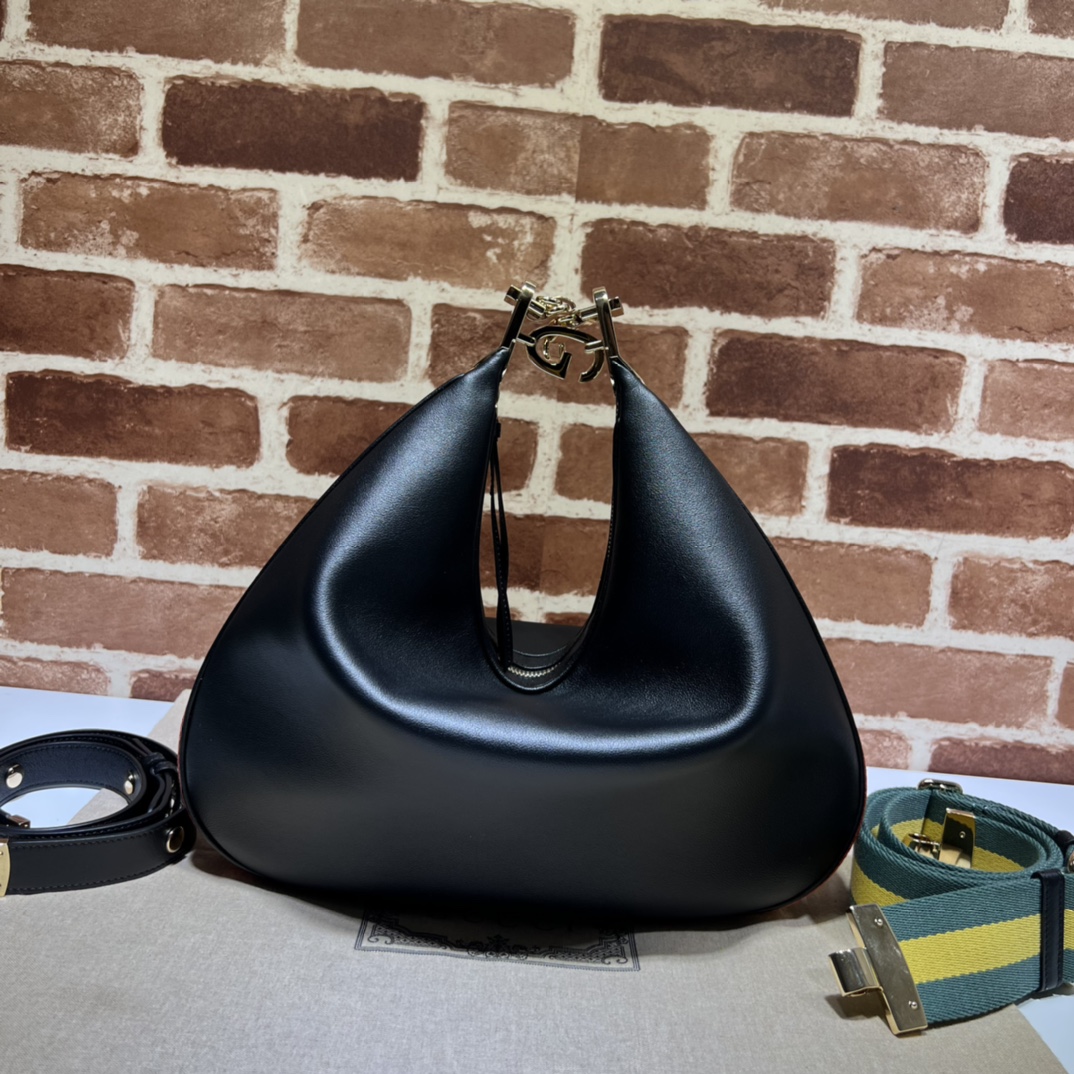 Gucci_Attache_Large_Shou