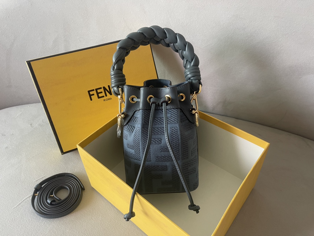Fendi_Mini_Mon_Tresor_Ba