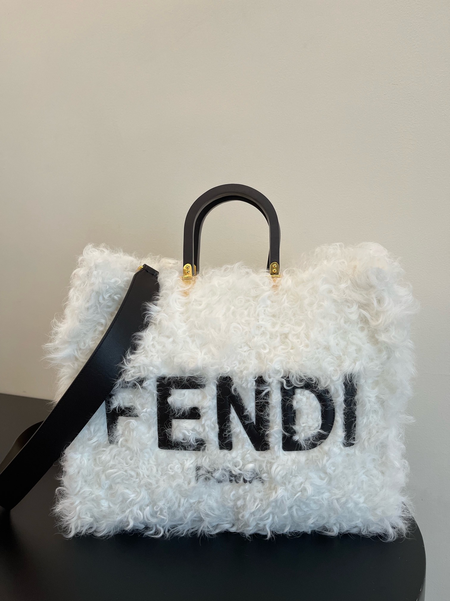 Fendi_Tote-36_17_31CM