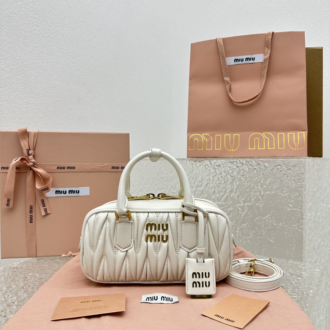 MiuMiu_Vintage_Rectangul